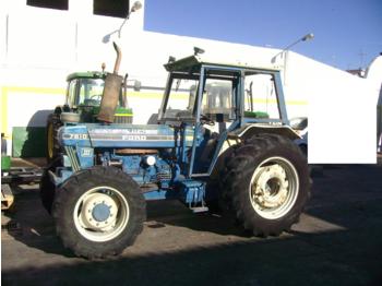 FORD 7810 - Máy cày