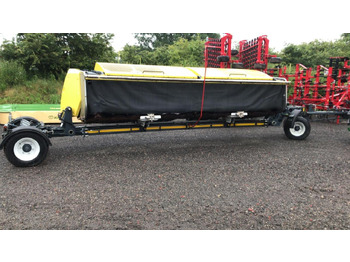 Zürn Profi Cut 530 - Đính kèm máy gặt đập thức ăn gia súc