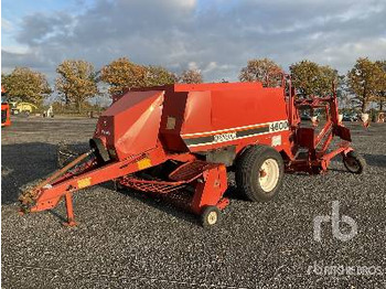 HESSTON 4600 Big - Máy đóng kiện tròn