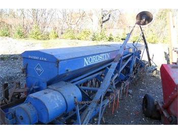 Nordsten CLA 5 meter - Máy gieo hạt