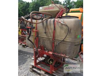 Jacoby 1000 L - Máy xịt gắn trên máy cày