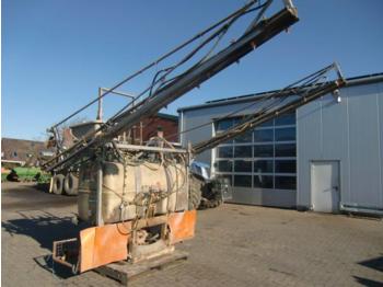 Jacoby 1500 l - Máy xịt gắn trên máy cày