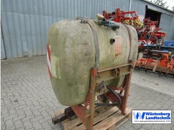 Jacoby Spritzfass 800 l - Máy xịt gắn trên máy cày