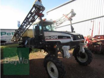 Challenger SPRITZE SPRA-COUPE 4400 - Máy xịt kéo