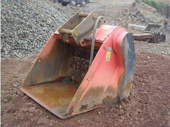 KOMATSU BucketPC210
 - Đính kèm