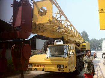 KATO 120 TONES, 2-UNITS - Cẩu bánh lốp