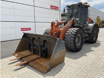 Weycor AR250E - Máy xúc lật bánh lốp