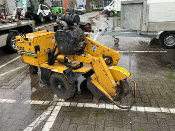 Vermeer Autosweep sc252 - Máy tiện gốc cây