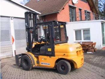 Hyundai HDF45 III - Xe nâng diesel