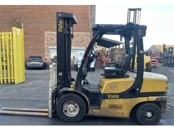 Xe nâng diesel Yale GDP35VX