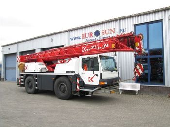Liebherr CRANE  LTM 1030 -2 -1 - Thiết bị xử lý vật liệu