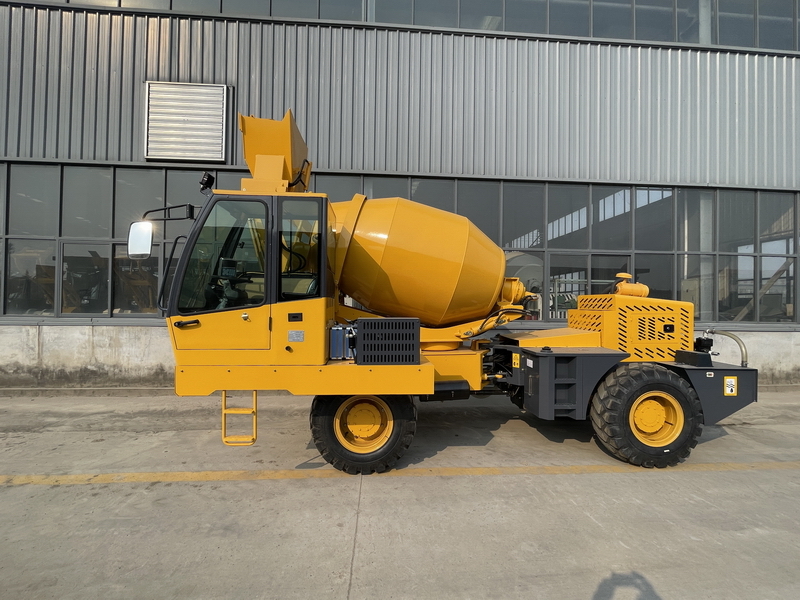 Cho thuê QINGDAO PROMISING 2.0CBM Self-Loading Concrete Mixer Truck CML200 QINGDAO PROMISING 2.0CBM Self-Loading Concrete Mixer Truck CML200: hình 1