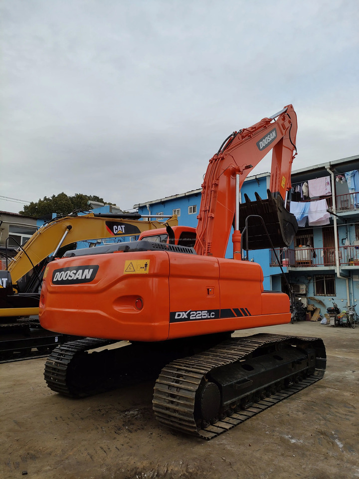 Máy xúc bánh xích used excavators in stock for sale second hand excavator used machinery equipment Doosan dx225: hình 5
