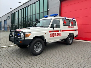 Toyota Landcruiser 4x4 NEW Ambulance - NO Europe Unio!!!! - ONLY EXPORT - Xe cứu thương
