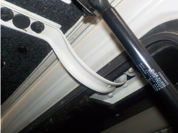 Phụ tùng cho Xe tải Glove compartment hinge Volvo FH с 2013: hình 1