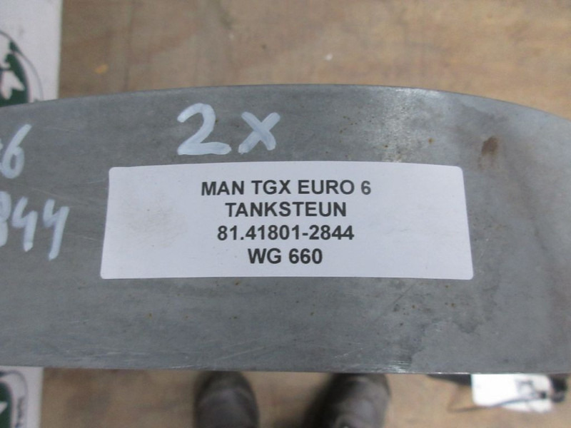 Khung/ Sườn cho Xe tải MAN TGX 81.41801-2844 TANKSTEUN EURO 6: hình 3