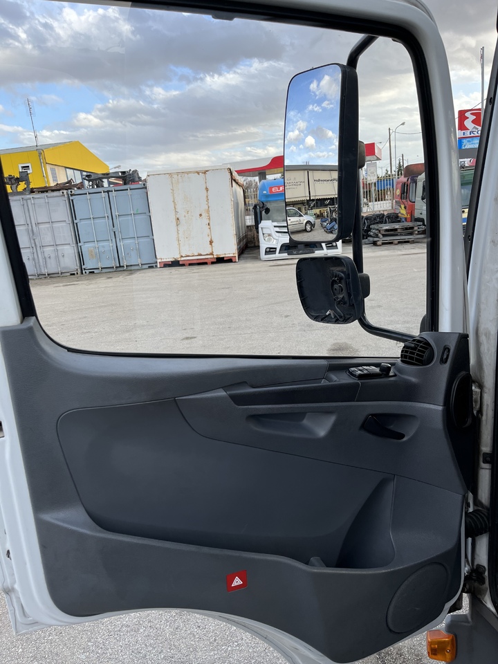 Cabin và nội thất cho Xe tải SHORT CAB COMPLETE ATEGO 3: hình 6
