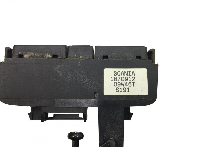 Bảng điều khiển Scania G-series (01.04-): hình 4