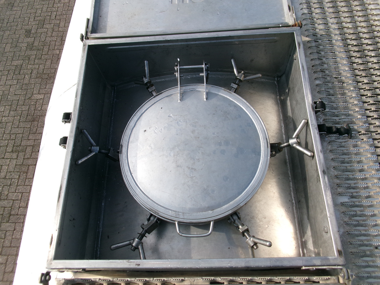 Sơ mi rơ moóc bồn để vận chuyển hóa chất Magyar Chemical tank inox L4BH 34 m3 / 1 comp: hình 16