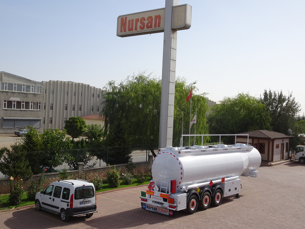 Sơ mi rơ moóc bồn để vận chuyển nhiên liệu mới NURSAN Aluminium Fuel Tanker: hình 10