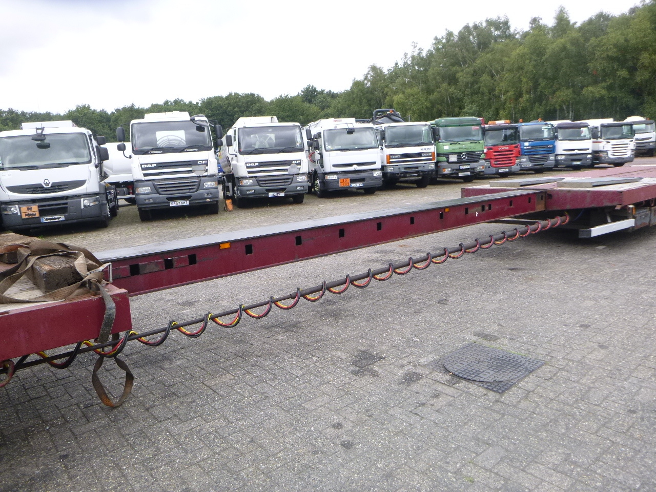 Sơ mi rơ moóc thùng thấp Nooteboom 3-axle semi-lowbed trailer extendable 14.5 m + ramps: hình 9