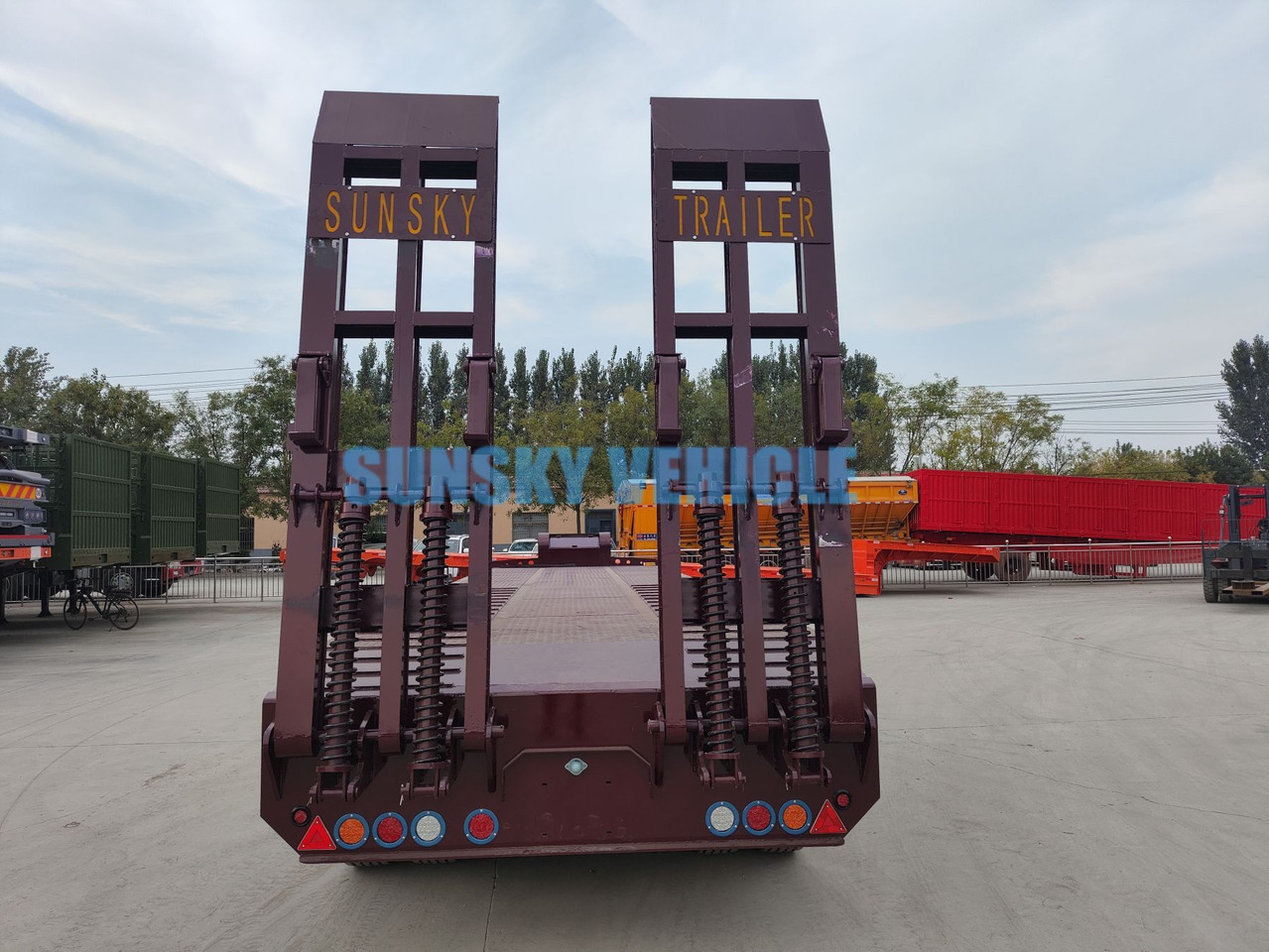Sơ mi rơ moóc thùng thấp để vận chuyển máy móc nặng mới SUNSKY 3-Axle 30Ton lowbed semi-trailer: hình 12