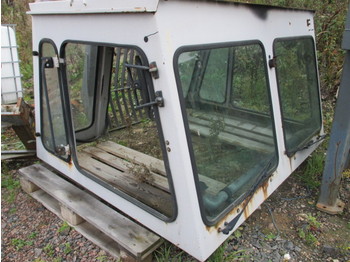  Located: Hamm DV90 Roller - Cabin