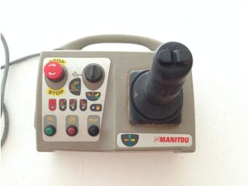  MANITOU MANDO CESTA ORIENTABLE Y EXTENSIBLE 2-4 METROS  MANITOU - Bảng điều khiển