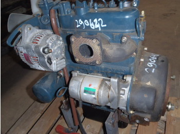KUBOTA D722 - Động cơ