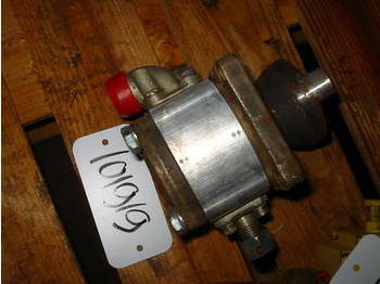 Bosch 0510225006 - Bơm thủy lực