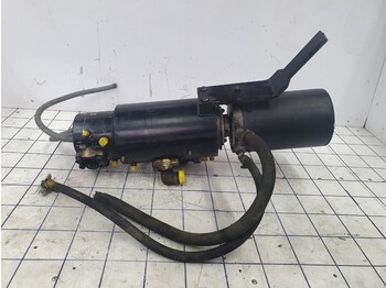 Terex Demag AC 155 - AC 50 hydraulic and electric swivel - Thủy lực
