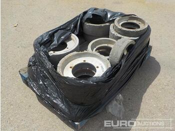  Pallet of Tyres to suit JLG 1930ES/2630ES / Ruedas - Lốp