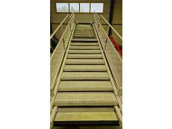 Cầu thang hành khách ZODIAC Passenger Stairs 2442: hình 4