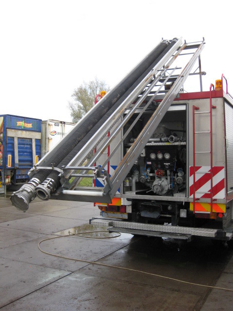 Xe tải cứu hỏa DAF 1800: hình 3