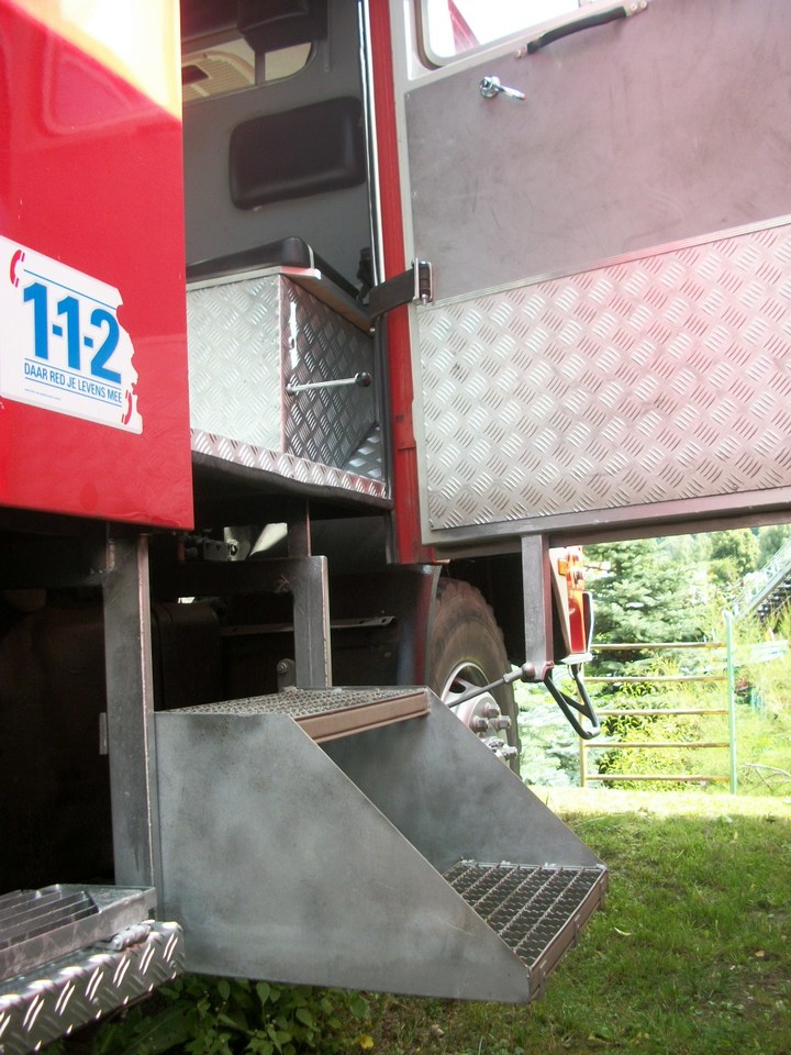 Xe tải cứu hỏa DAF 1800: hình 9