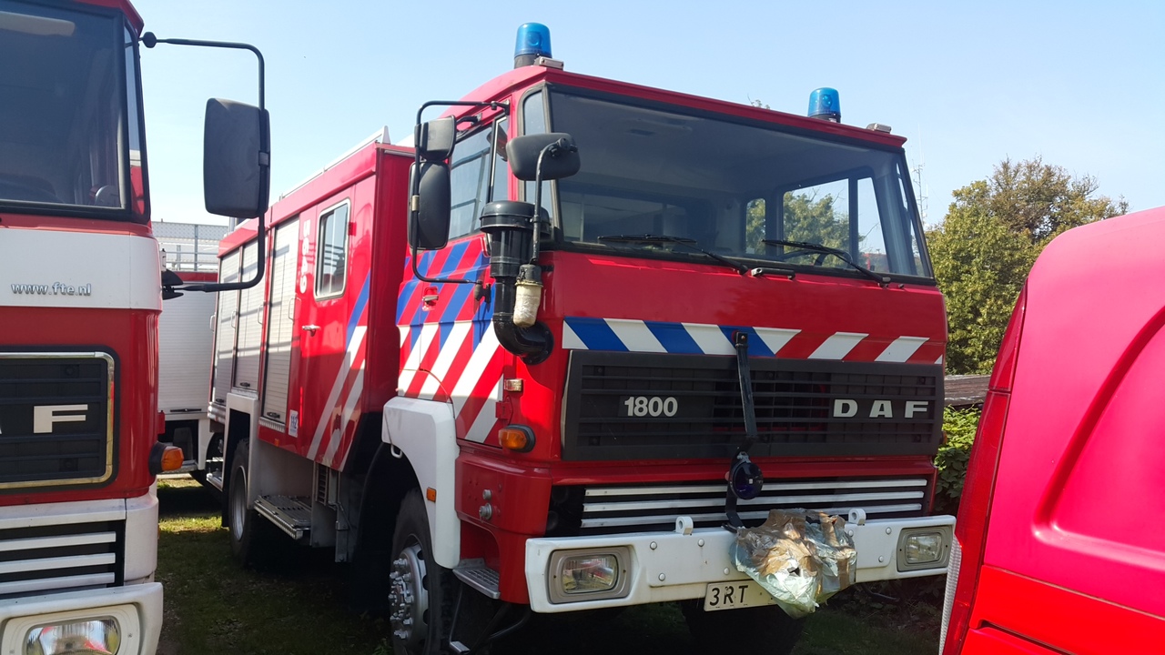 Xe tải cứu hỏa DAF 1800: hình 6