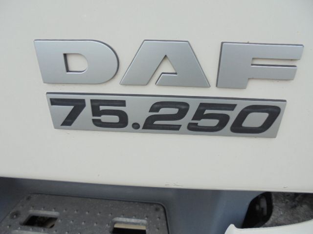 Xe tải chở rác DAF CF 75.250 6X2 EEV: hình 10