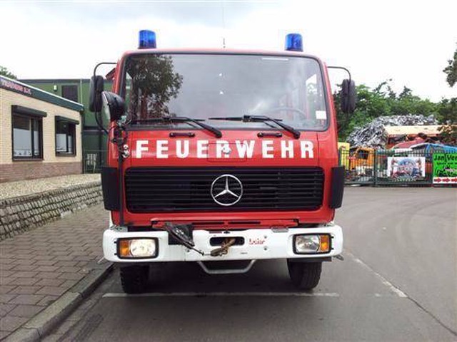 Xe tải cứu hỏa Mercedes-Benz 1019 AF 36: hình 2