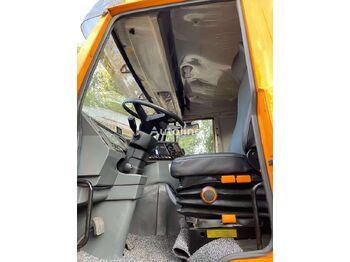 Xe tải kéo SINOTRUK 8x4 drive wrecker breakdown lorry recovery vehicle: hình 5