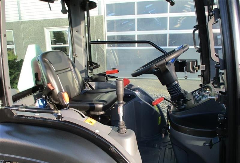 Máy cày đa dụng Solis H26 HST Med kabine, turf hjul og frontlæsser.: hình 16