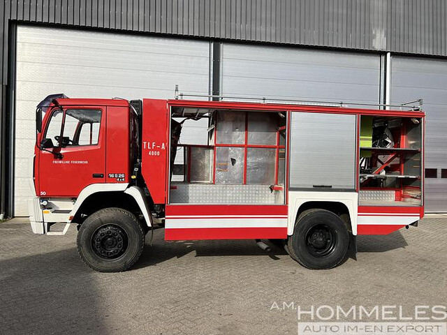 Xe tải cứu hỏa Steyr 16S26 4X4: hình 4