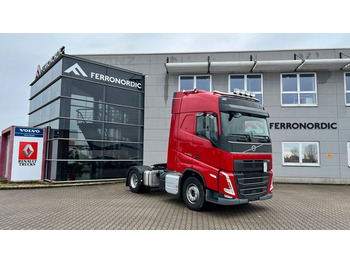 Xe đầu kéo VOLVO FH 500