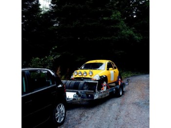 Ifor Williams CT136 - Rơ moóc tự động vận chuyển