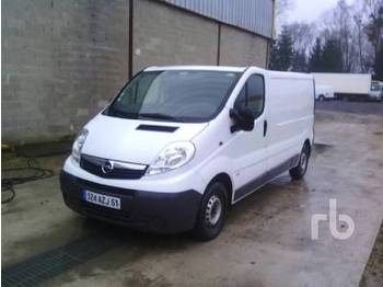 Opel VIVARO 90 CDTI 4X2 - Xe tải hộp