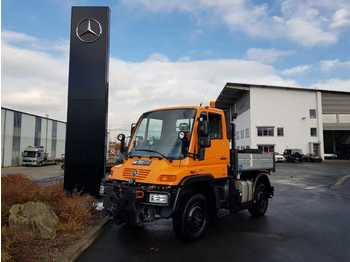 Mercedes-Benz UNIMOG U300 4x4 Hydraulik Standheizung Klima  - Xe tải thùng lửng/ Phẳng