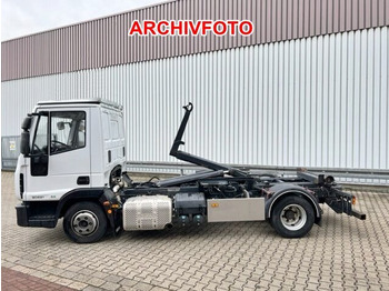 Xe tải nâng móc IVECO EuroCargo 75E