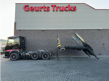 Xe tải chở thùng nhỏ MERCEDES-BENZ Actros 2745