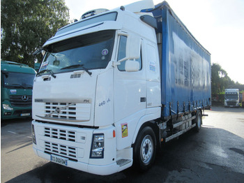 Xe tải thùng mui bạt VOLVO FH13 480