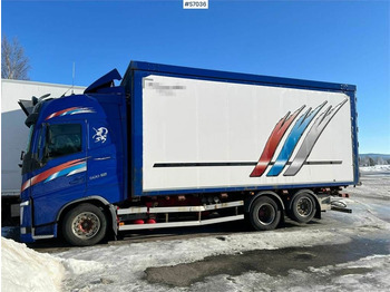 Xe tải hộp VOLVO FH 500