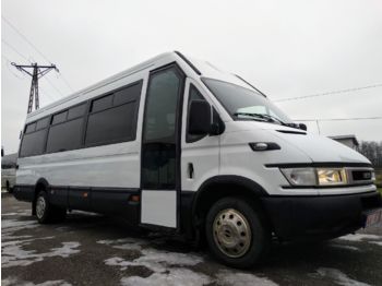 Xe bus mini, Xe van chở khách IVECO Daily 50C17: hình 1